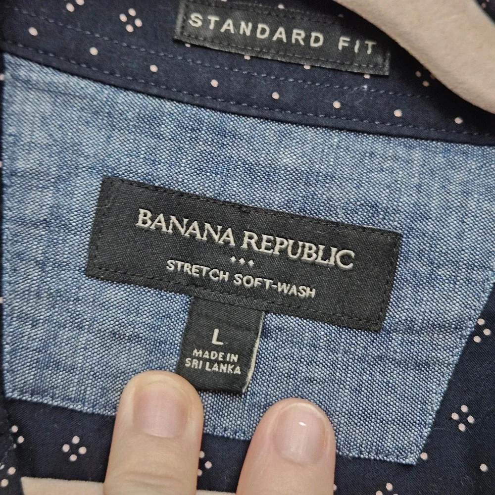 Banana Republic Standard Fit Button Down Shirt Men's L Navy Geometric‎ Stretch
